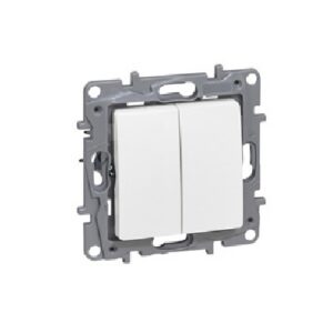 Двоен ключ Legrand Niloe без рамка сх.5 10А бял